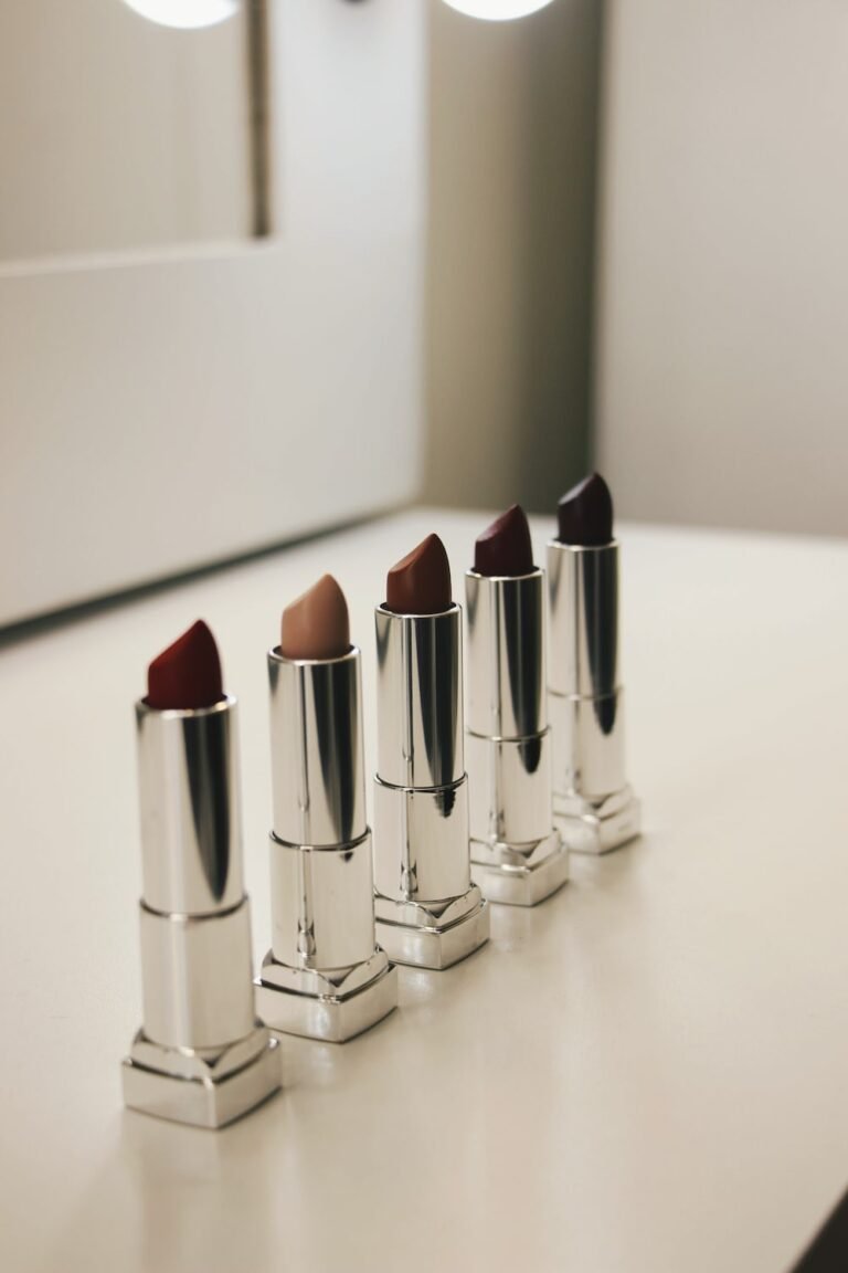 Luxe Lips: Exploring the World of Luxury Lipstick Brands.