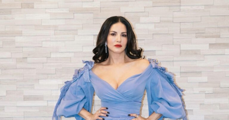 Sunny Leone Shines In Fouad Sarkis Ensemble At IFFSA Toronto.