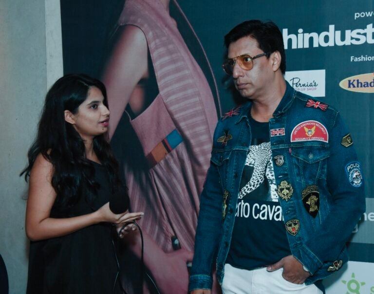 Madhur Bhandarkar: The Maestro of Realistic Cinema. Madhur Bhandarkar: The Maestro of Realistic Cinema.