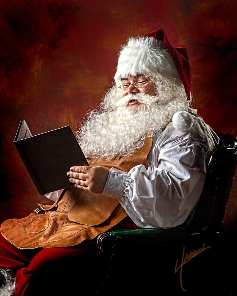 The Magical Relationship Between Santa, Elves, and Kids: A Heartwarming Connection.