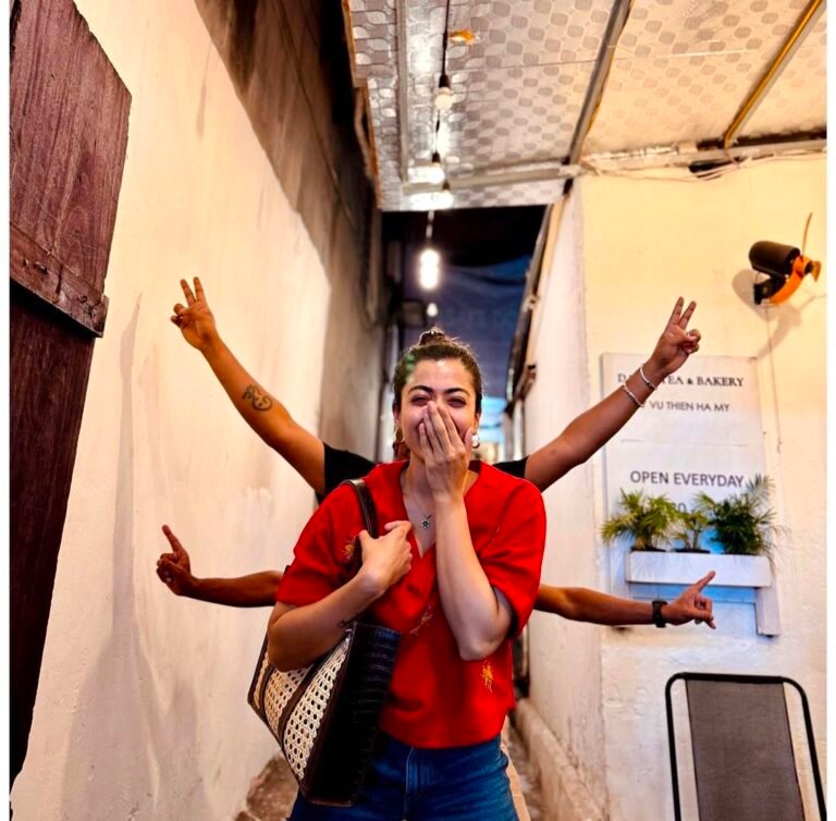 Guess who!! I feel he’s someone who I really, really respect: Rashmika Mandanna. Guess who!! I feel he’s someone who I really, really respect: Rashmika Mandanna.