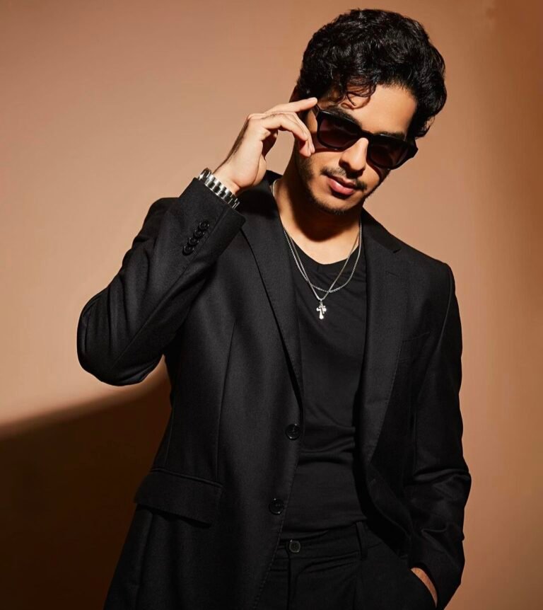 Ishaan Khatter and rumoured girlfriend Channi Bainz stepped out for a romantic dinner on Valentine’s Day!