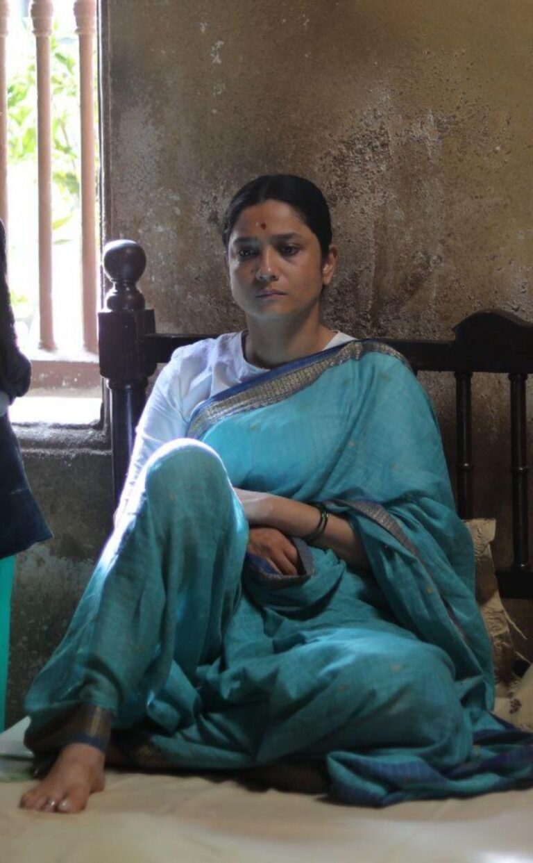 Ankita Lokhande’s Raw And Powerful Performance As Yamunabai in ‘Swatantrya Veer Savarkar’ wins audience, receives thunderous response!
