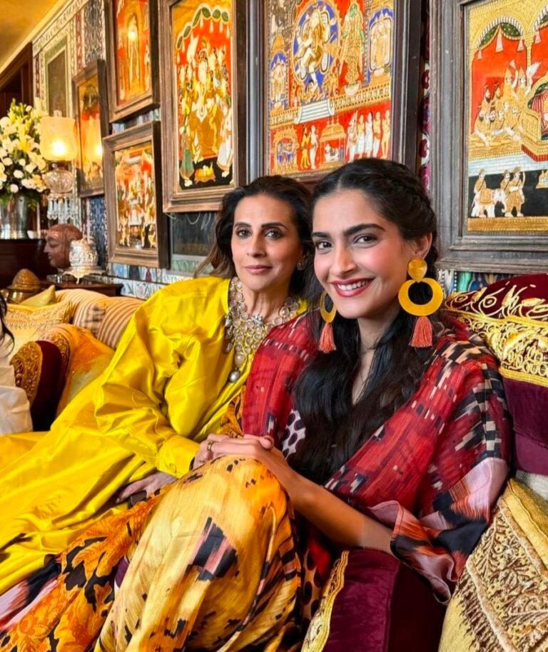 Sunita Kapoor, Celebrates 59th Birthday with Children Sonam, Rhea, and Harshvardhan.
