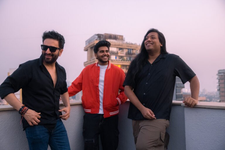 “Zehnaseeb” by the talented Shekhar Ravjiani, Karan Kanchan and KASYAP is a romantic resurgence of a timeless track that everybody loves!