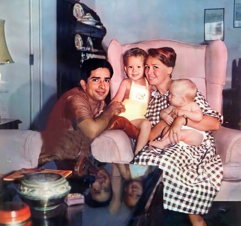 Shashi Kapoor was captivated by Jennifer’s allure, expressing his wish to wed her despite parental apprehensions regarding his age.