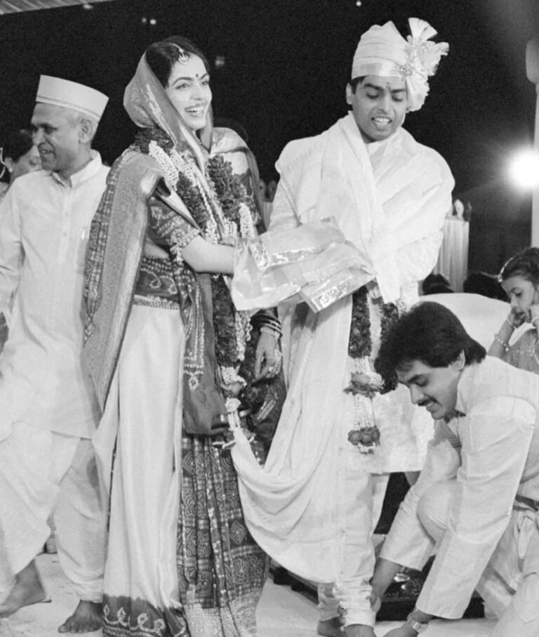 Nita and Mukesh Ambani’s Love Story: A Fairytale Blend of Tradition and Modernity.