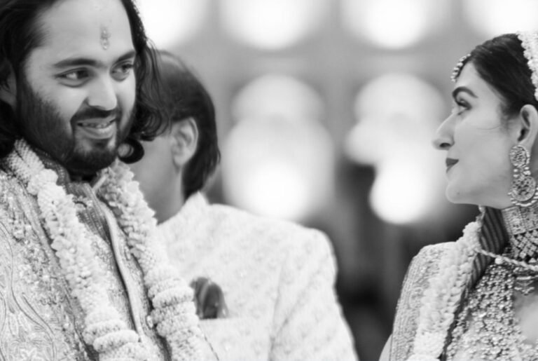Guests were treated to dishes from Gujarat’s Kathiyawadi cuisine, known for its extremely spicy dishes made with local ingredients in Anant Ambani’s wedding.