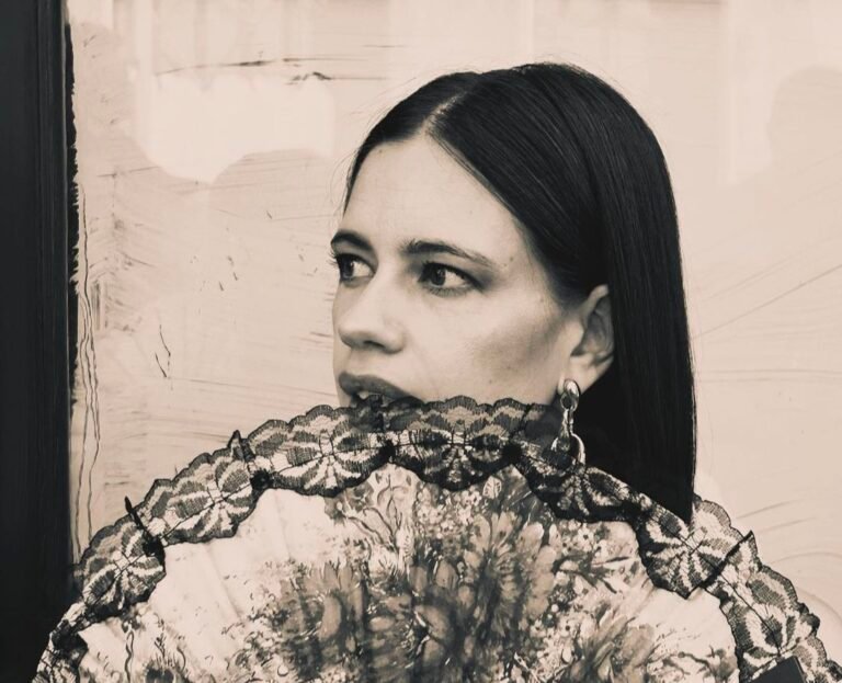 Kalki Koechlin opened up about trying polyamory in the past Kalki Koechlin opened up about trying polyamory in the past