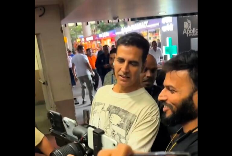 “Akshay Kumar Returns to Mumbai After *Housefull 5* Shoot, Impressed by Paparazzo’s Camera Setup”