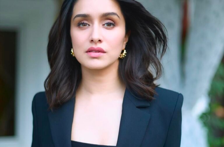 “Shraddha Kapoor Reflects on Family, Career Success, and Personal Life at NDTV World Summit” “Shraddha Kapoor Reflects on Family, Career Success, and Personal Life at NDTV World Summit”