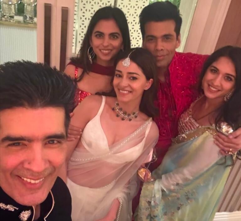 “Bollywood Shines Bright at Manish Malhotra’s Star-Studded Diwali Bash”