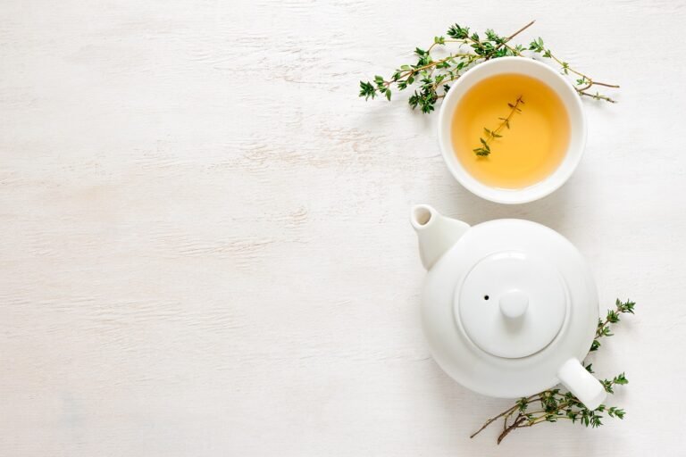 A Deep Dive into Azerbaijani Tea: A Tradition of Hospitality and Flavor