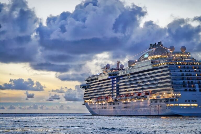 Cruise Vacation: The Ultimate Way to Relax, Explore, and Enjoy